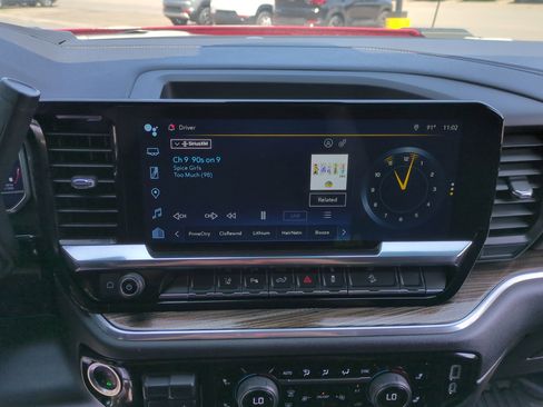 Used 2025 Chevrolet Silverado 3500 LT w/ All Star Edition image 43