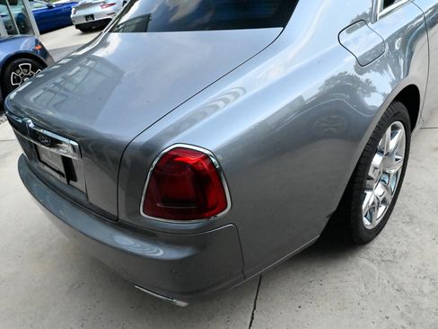 Used 2013 Rolls-Royce Ghost RWD image 5