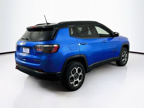 Used 2022 Jeep Compass Trailhawk w/ Sun and Sound Group AWD/4WD image 5