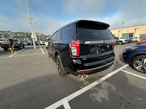 Used 2023 Chevrolet Tahoe High Country image 3