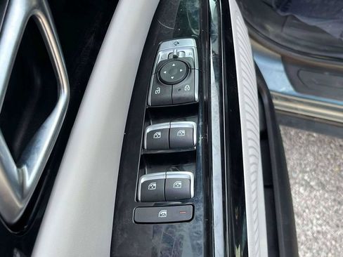 Used 2024 Kia Carnival SX Prestige FWD image 15