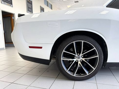 Used 2018 Dodge Challenger R/T Plus RWD image 56