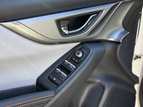 Used 2021 Subaru Crosstrek 2.5i Limited w/ Moonroof Package 2 image 11