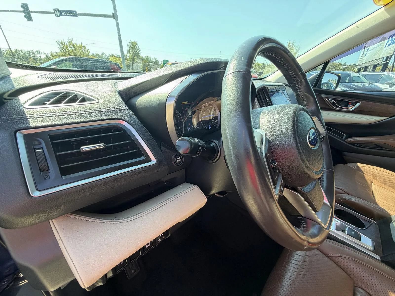Used 2019 Subaru Ascent Touring AWD/4WD image 11