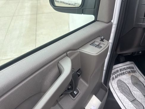 New 2026 Chevrolet Express 2500 RWD image 22