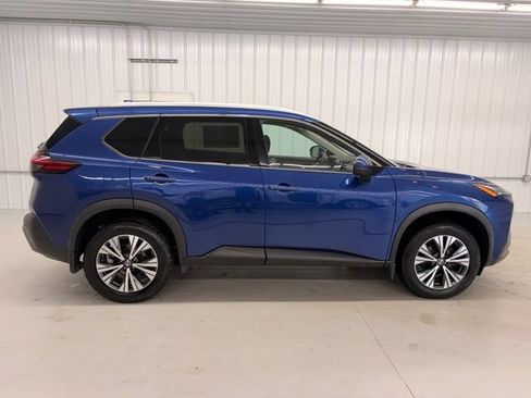 Used 2021 Nissan Rogue SV AWD/4WD image 6