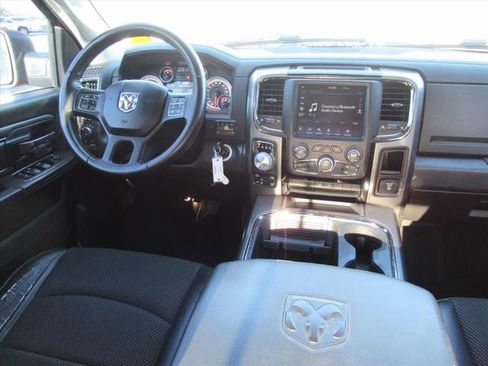 Used 2018 RAM 1500 Sport image 14