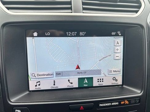 Used 2019 Ford Explorer XLT w/ Equipment Group 202A AWD/4WD image 32