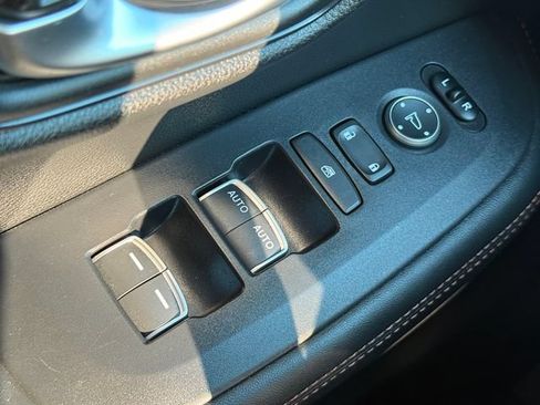 Used 2024 Honda HR-V Sport image 22