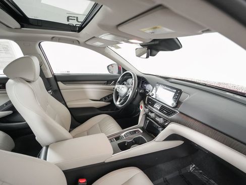 Used 2021 Honda Accord Touring image 20