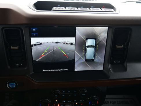 Used 2024 Ford Bronco Outer Banks w/ Sasquatch Package image 32