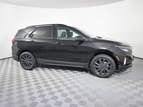 Used 2023 Chevrolet Equinox RS AWD/4WD image 8