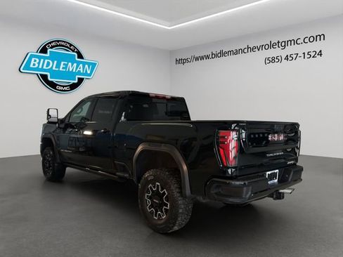 Used 2024 GMC Sierra 2500 AT4X image 24