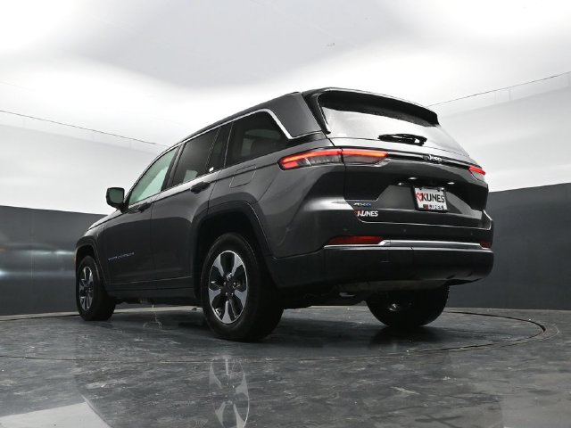 Used 2024 Jeep Grand Cherokee Limited 4xe AWD/4WD image 51