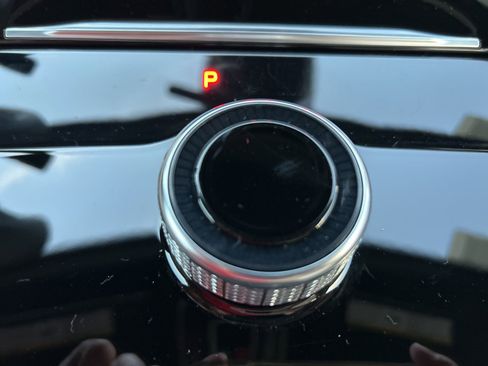 New 2025 Jeep Grand Cherokee Limited image 17