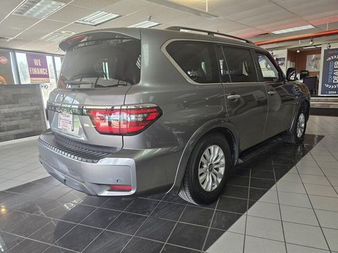 Used 2022 Nissan Armada SV RWD image 4