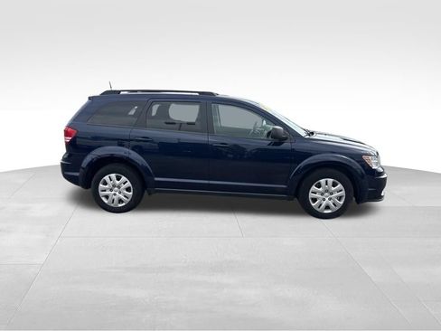Used 2020 Dodge Journey SE FWD image 8