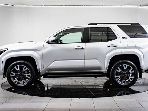 Used 2025 Toyota 4Runner TRD Sport image 12