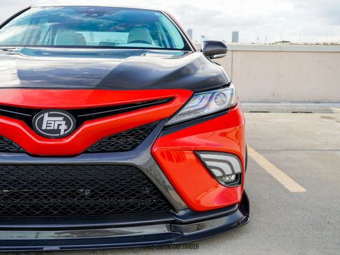 Used 2019 Toyota Camry XSE image 57