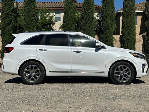 Used 2019 Kia Sorento SX AWD/4WD image 3