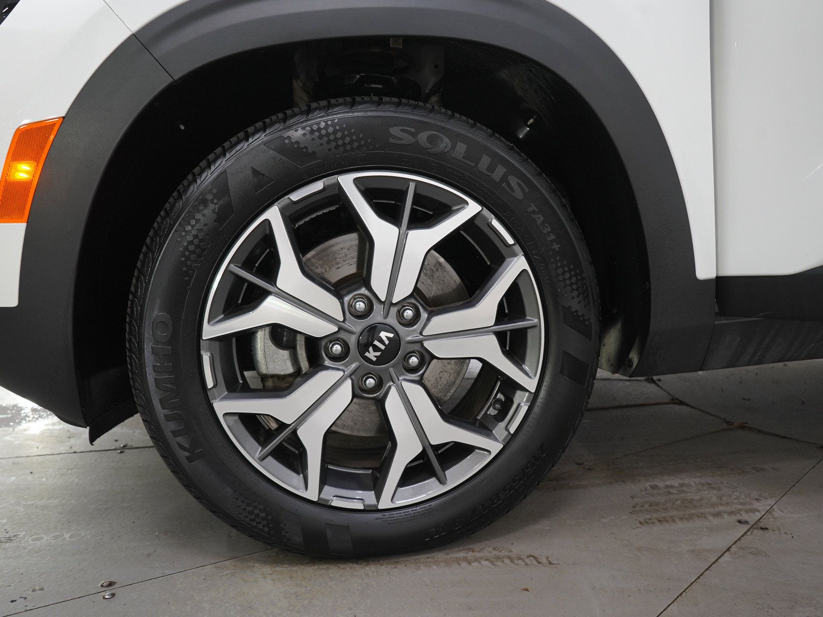 Used 2021 Kia Seltos EX AWD/4WD image 31