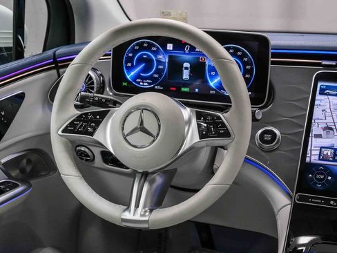 Used 2025 Mercedes-Benz EQE 350+ 4MATIC SUV image 15