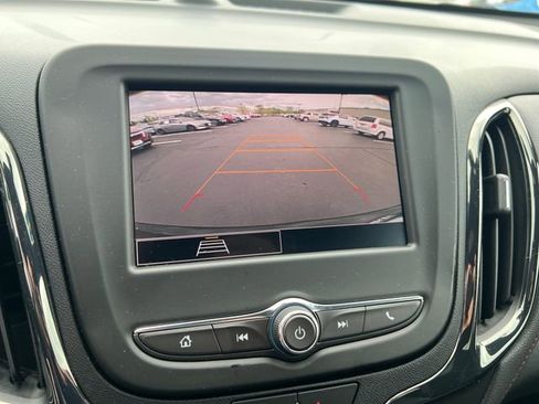 Certified 2023 Chevrolet Equinox RS AWD/4WD image 19