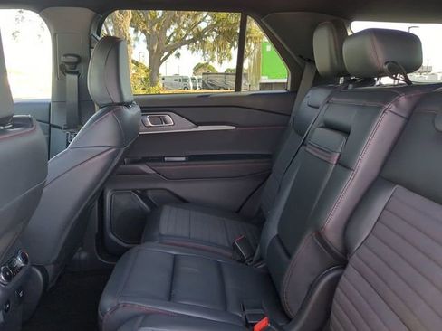 Used 2026 Ford Explorer ST-Line w/ Premium Package RWD image 17
