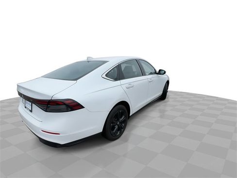 Used 2024 Honda Accord EX image 8