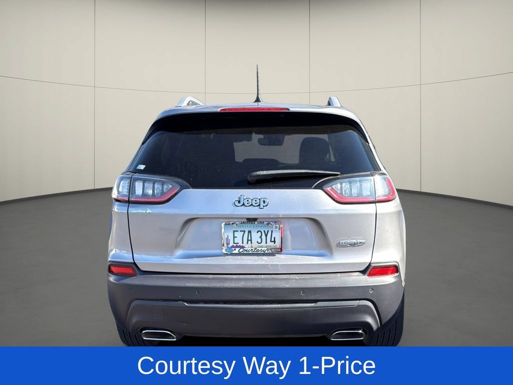 Used 2021 Jeep Cherokee Latitude Lux w/ Comfort/Convenience Group FWD image 8