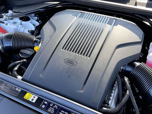 New 2026 Land Rover Range Rover Sport Dynamic SE AWD/4WD image 19