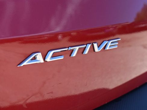 Used 2023 Ford Escape Active w/ Tech Pack #2 AWD/4WD image 6