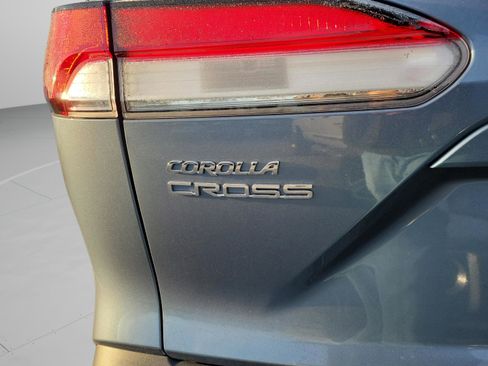 Certified 2024 Toyota Corolla Cross L image 28