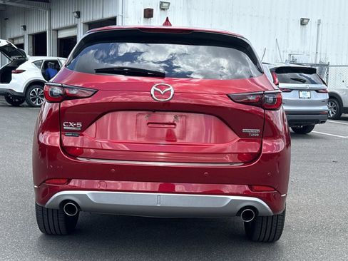 Used 2024 MAZDA CX-5 Signature AWD/4WD image 4
