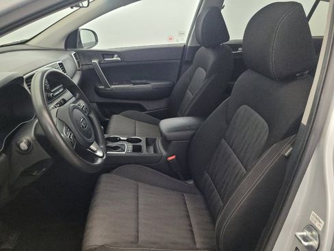 Used 2019 Kia Sportage LX AWD/4WD image 17