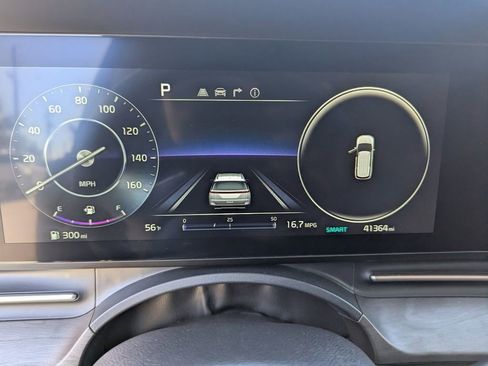 Certified 2024 Kia Carnival SX image 31