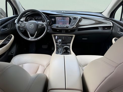 Used 2019 Buick Envision Essence FWD image 16