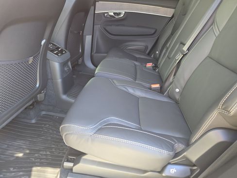 Used 2026 Volvo XC90 T8 Ultra image 33