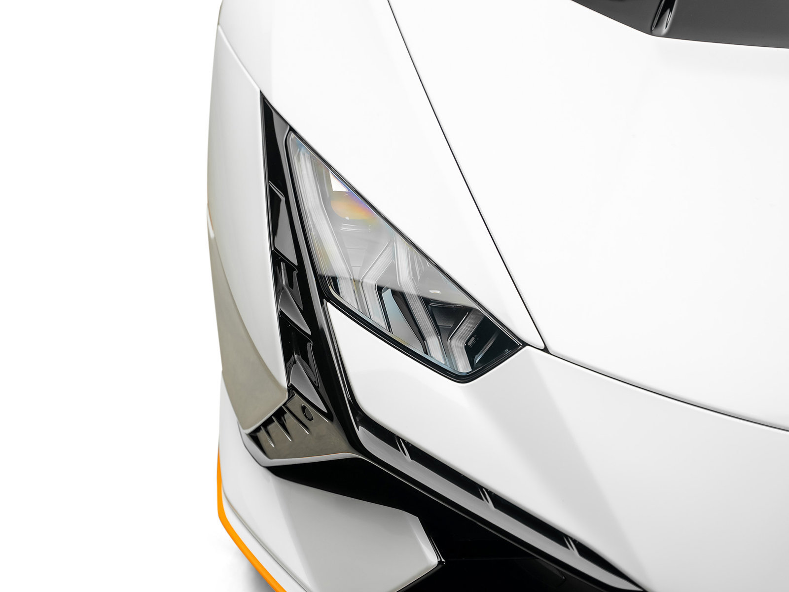 Used 2023 Lamborghini Huracan Tecnica RWD image 3