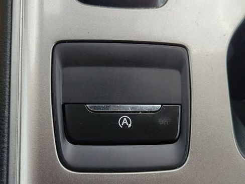 Used 2023 Ford Edge SEL image 28