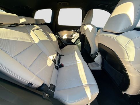 Used 2024 BMW X1 M35i w/ Premium Package image 29