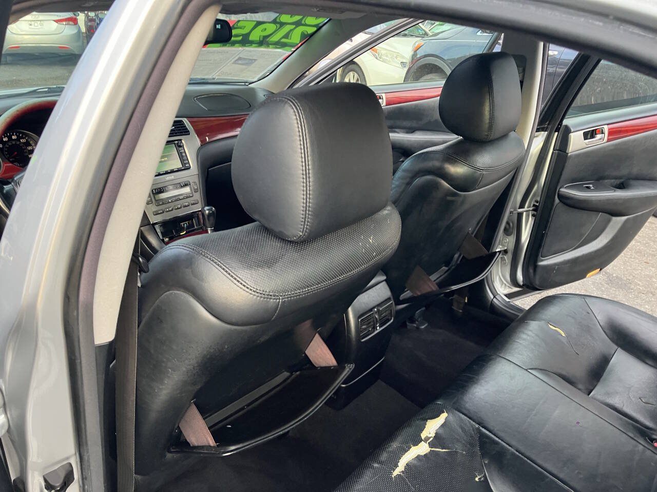 Used 2006 Lexus ES 330 w/ DVD Navigation System Pkg FWD image 28