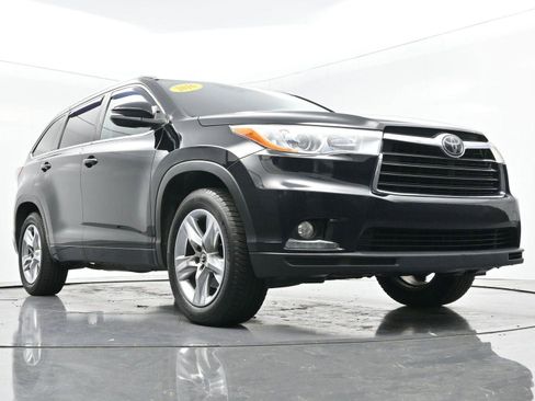 Used 2016 Toyota Highlander Limited Platinum image 48