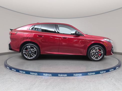 New 2026 BMW X2 xDrive28i AWD/4WD image 4