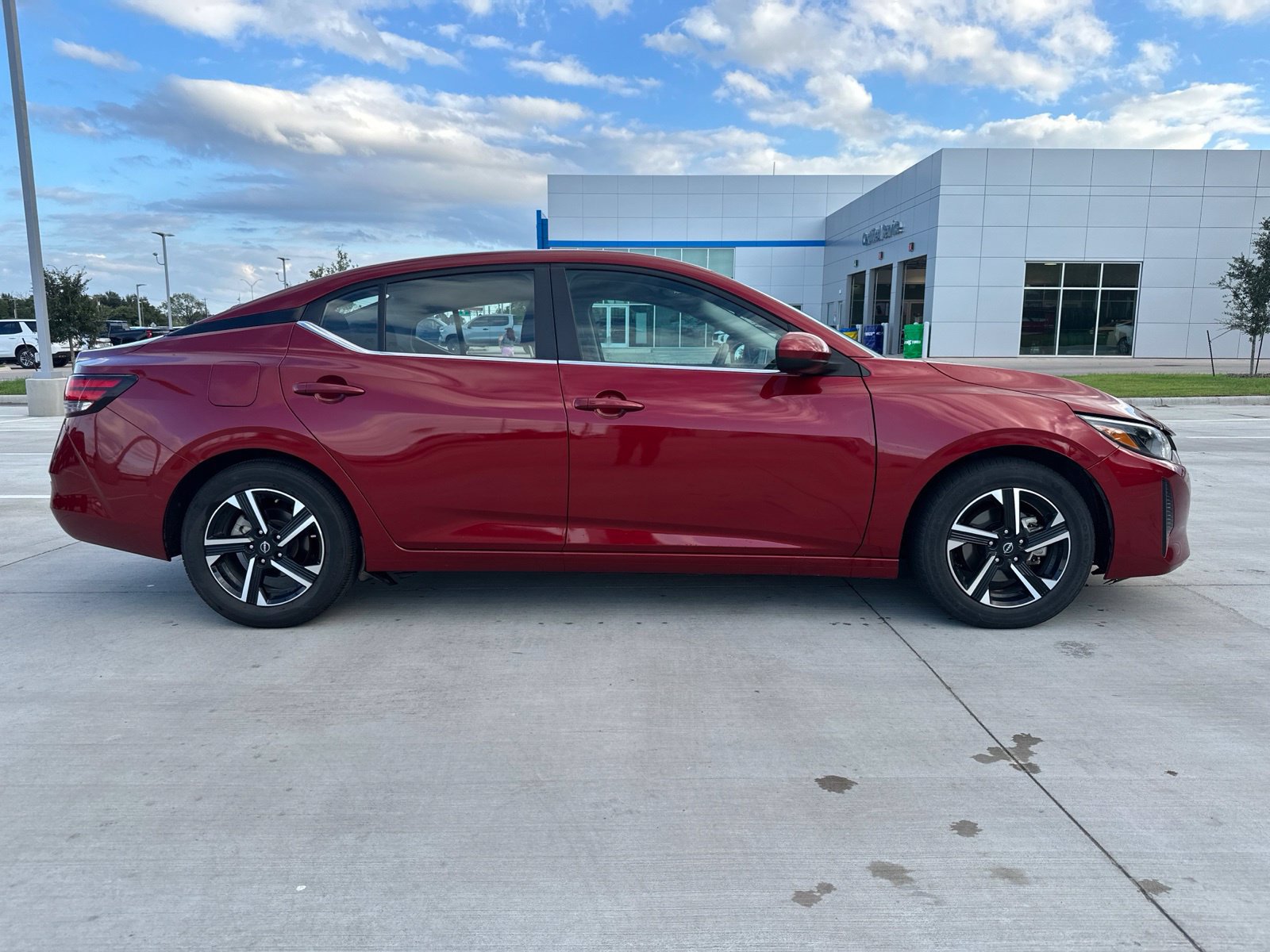 Used 2024 Nissan Sentra SV FWD image 7
