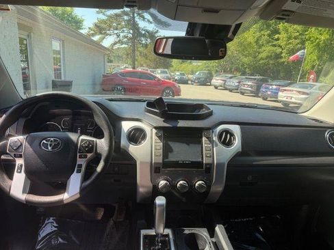 Used 2019 Toyota Tundra SR5 RWD image 16