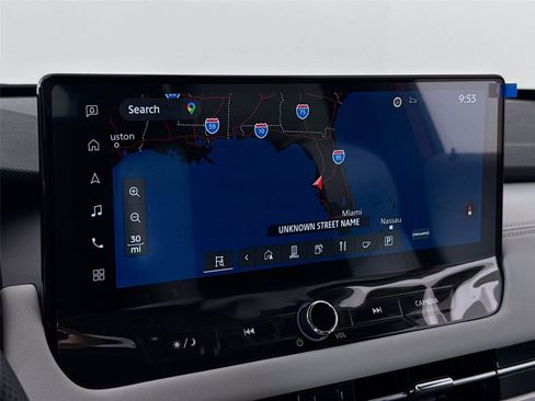 New 2025 Mitsubishi Outlander SE image 12