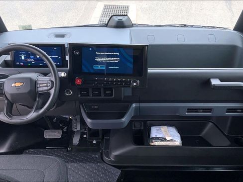 Used 2025 Chevrolet Brightdrop 400 image 15