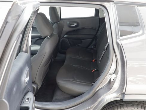 Used 2018 Jeep Compass Sport image 15