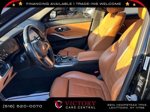 Used 2020 BMW 330i xDrive Sedan w/ M Sport Package image 11